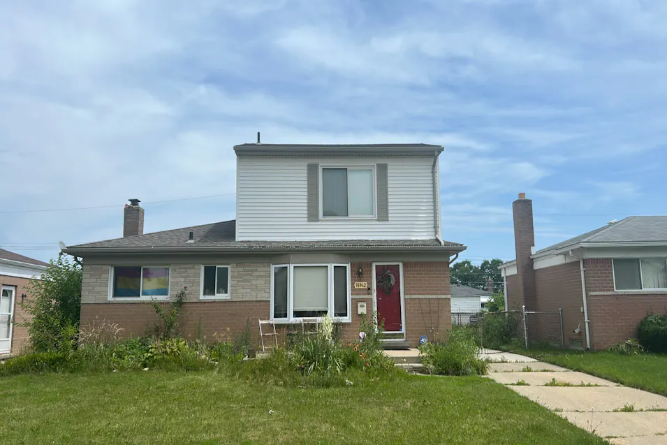15942 Dugan Street Roseville, MI 48066, Macomb County
