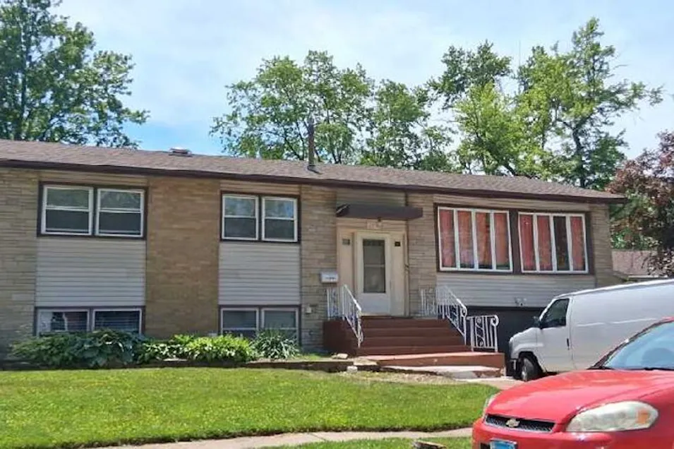 2719 Larkspur Lane Hazel Crest, IL 60429, Cook County