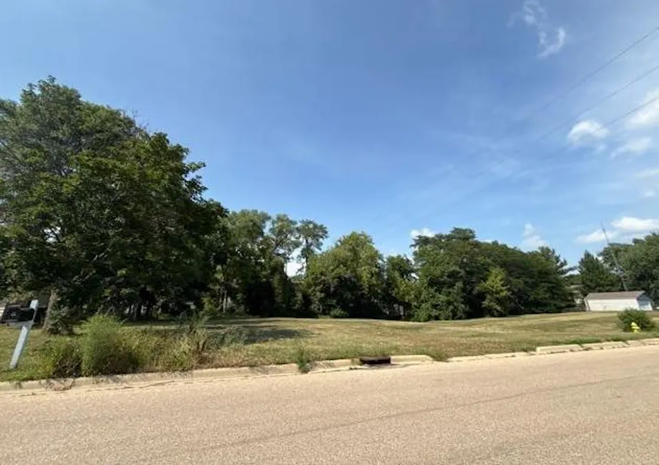 832 Emerald Lane MacHesney Park, IL 61115, Winnebago County