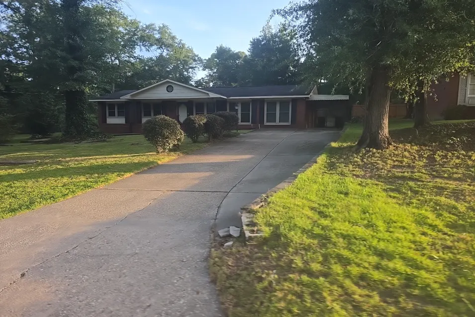 5 Clausen Dr Columbus, GA 31907, Muscogee County