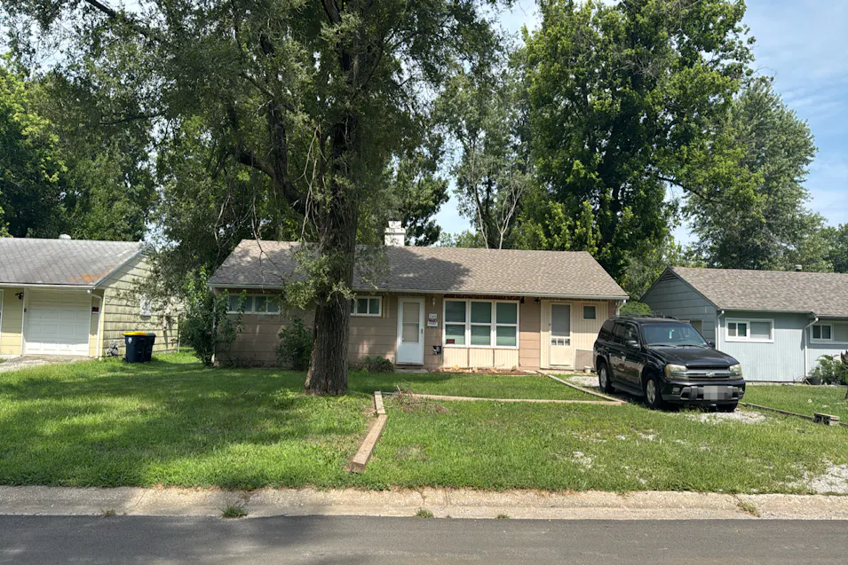 11406 Manchester Avenue Kansas City, MO 64134, Jackson County