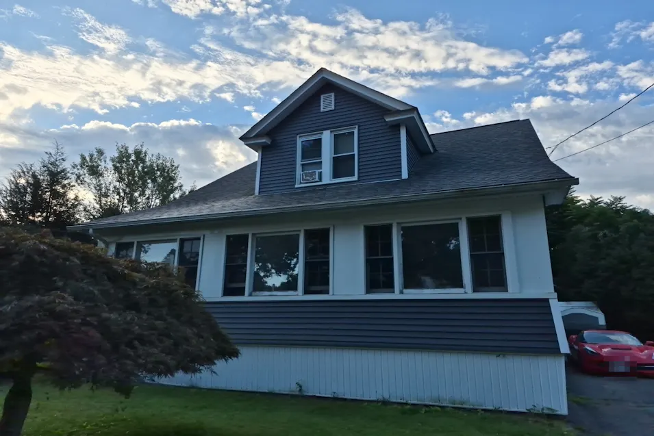 176 Meadow Street Agawam, MA 01001, Hampden County