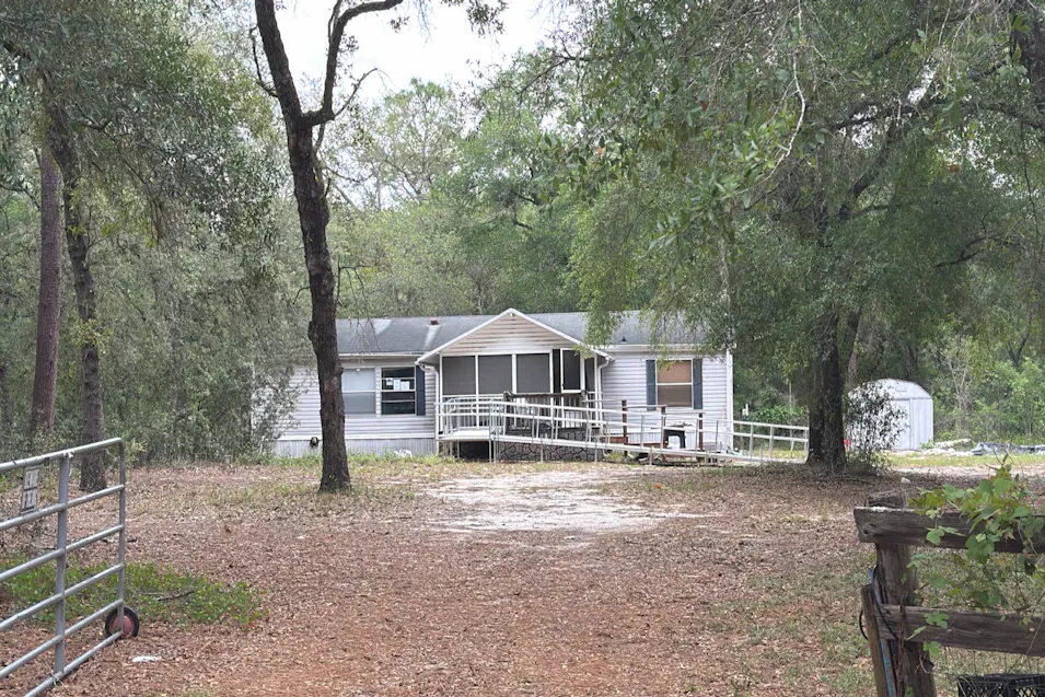 18351 Se62nd Pl Ocklawaha, FL 32179, Marion County