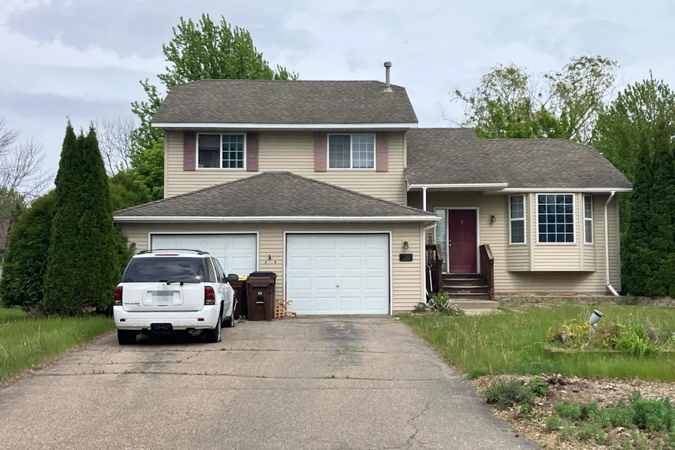 745 Lillian St Jordan, MN 55352, Scott County