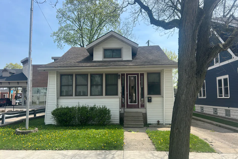 434 Oak St Rochester, MI 48307, Oakland County