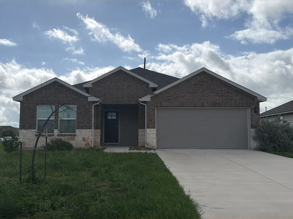 1449 Parkwood Seguin, TX 78155, Guadalupe County