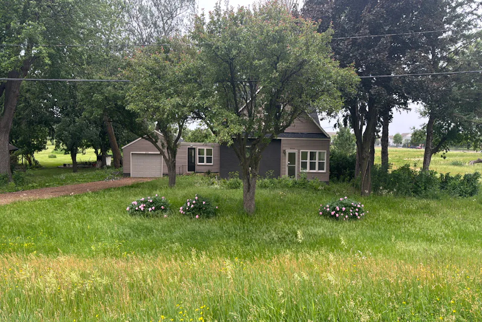 309 Central Av W Saint Michael, MN 55376, Wright County