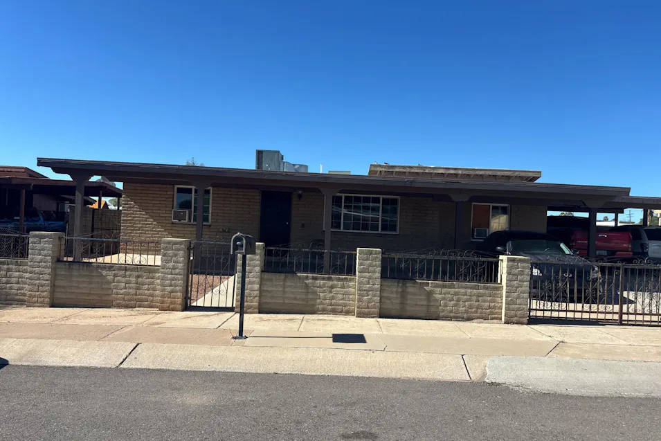 2821 W Dakota St Tucson, AZ 85746, Pima County