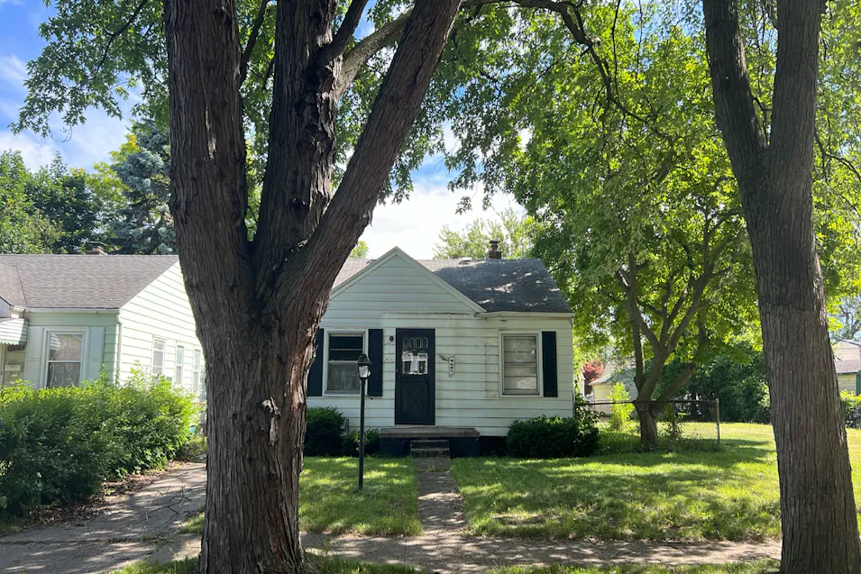 1854 Paris Ave Lincoln Park, MI 48146, Wayne County
