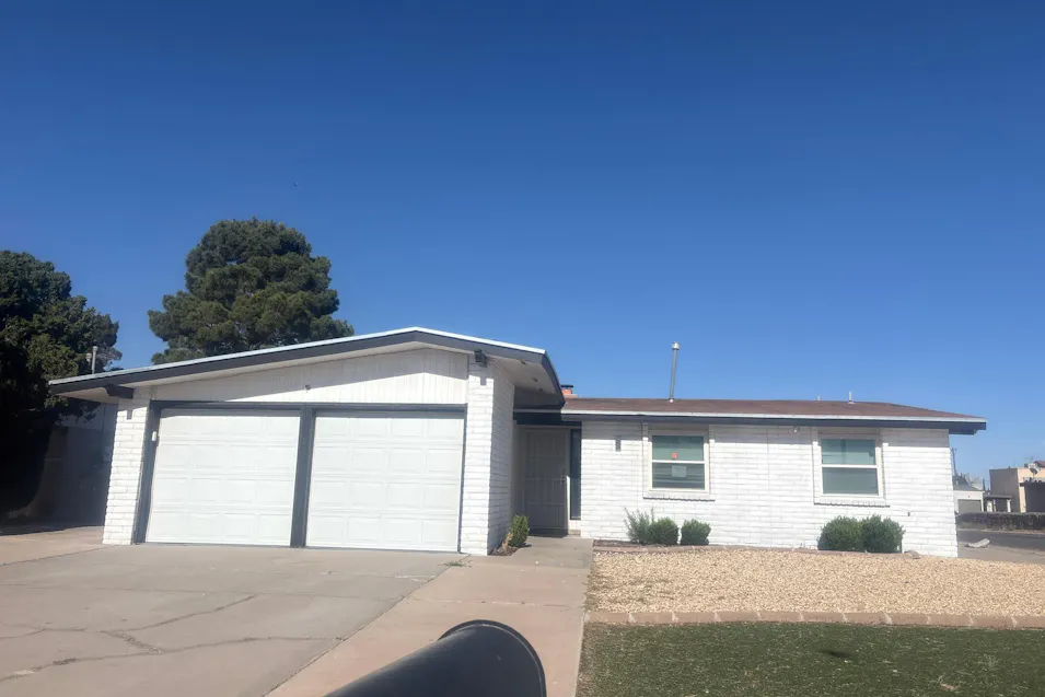 3200 Voss Dr El Paso, TX 79936, El Paso County
