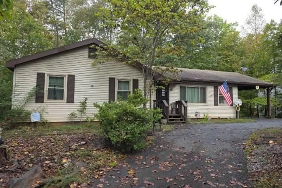 40 Chippewa Lane Palmyra, VA 22963, Fluvanna County