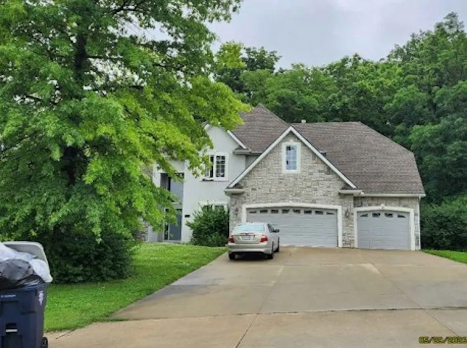 6826 N Charleston Dr Kansas City, MO 64119, Clay County