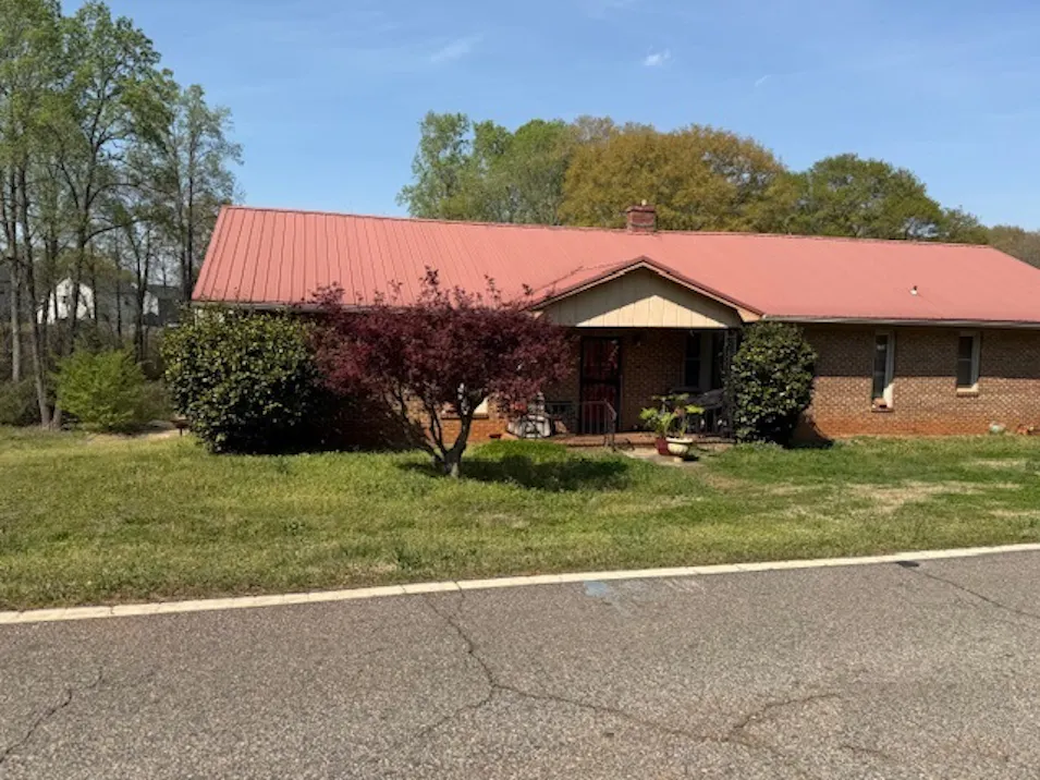 119 W Pine St Duncan, SC 29334, Spartanburg County