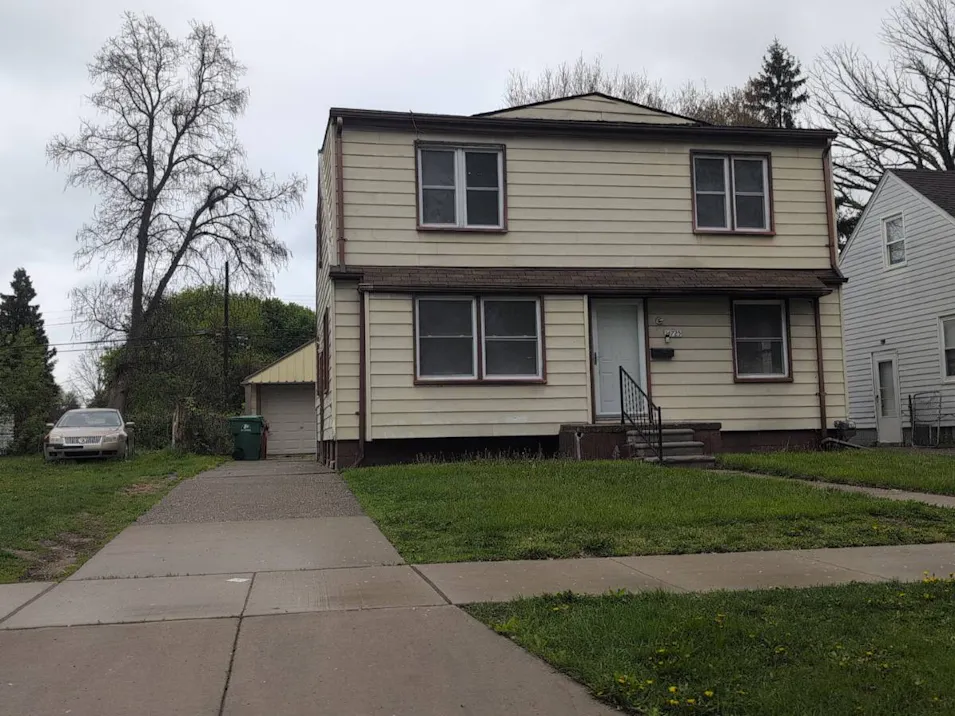 14725 Agnes Ave Eastpointe, MI 48021, Macomb County