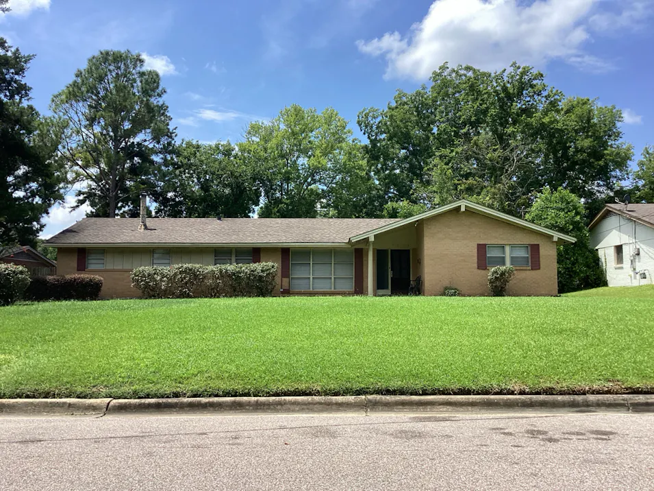 3218 Dorchester Drive Montgomery, AL 36116, Montgomery County