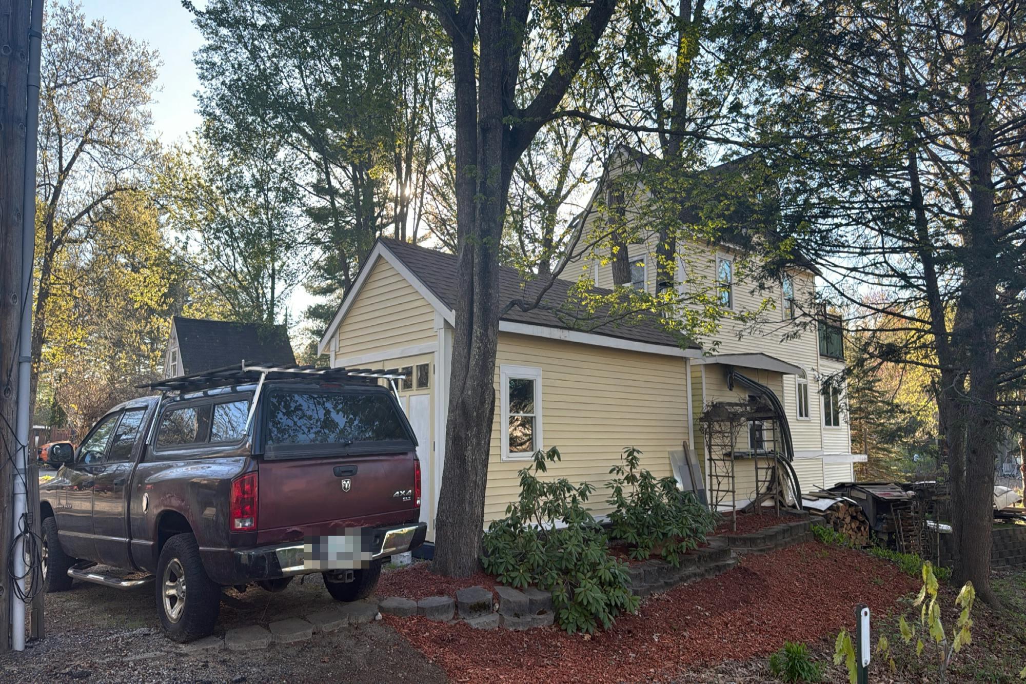 Riverside Dr, Fremont, NH 03044