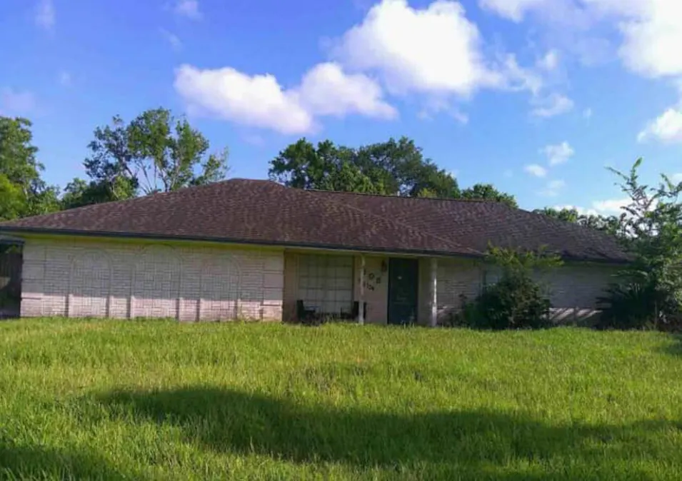 103 Deaton St Freeport, TX 77541, Brazoria County