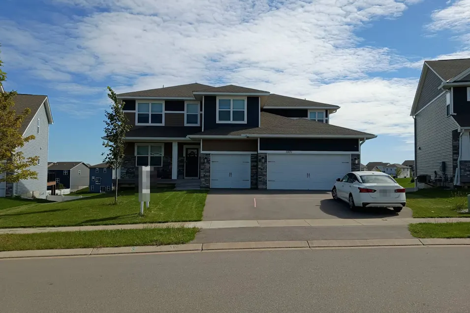 1901 Aztec Ave Shakopee, MN 55379, Scott County