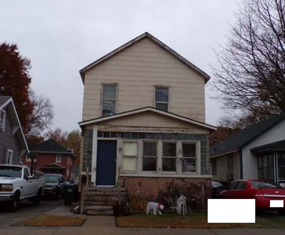 1664 5th St Madison, IL 62060, Madison County