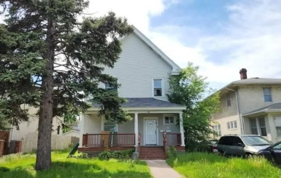 2223 3rd Street North Minneapolis, MN 55411, Minneapolis County