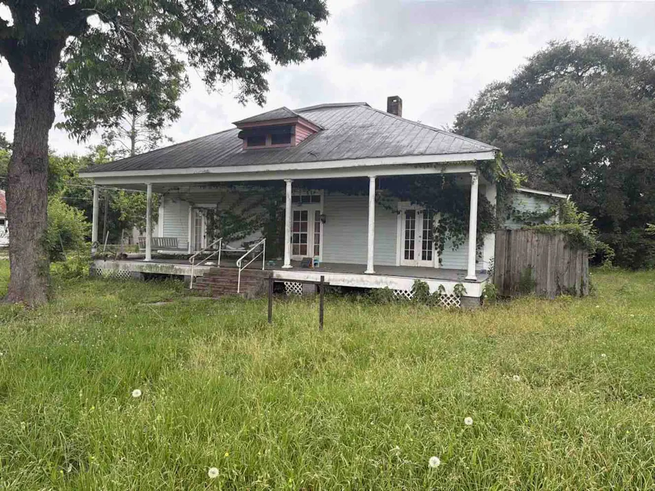 210 South Louisiana St Bunkie, LA 71322, Avoyelles County