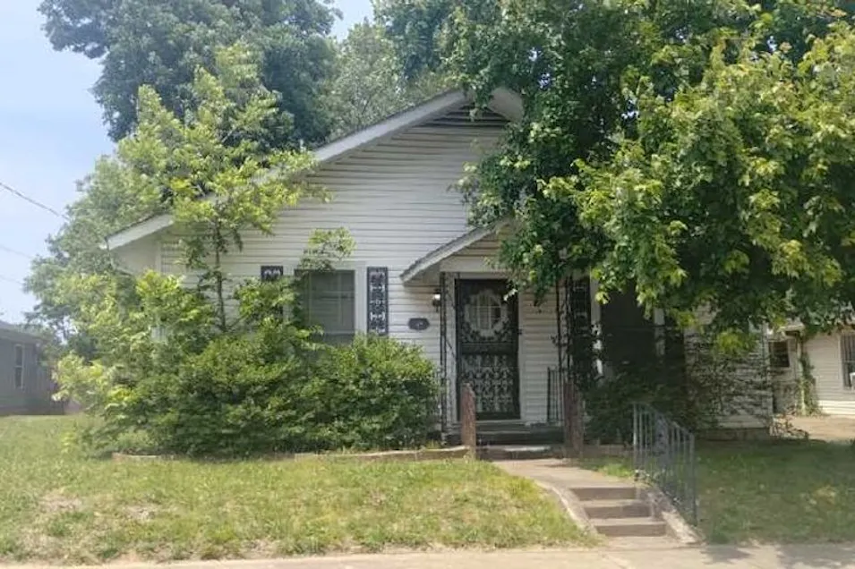 619s Madison Madisonville, KY 42431, Hopkins County