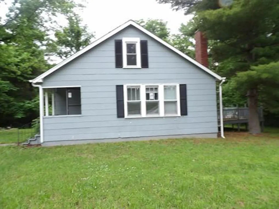 7577 N Illinois Highway 37 Mount Vernon, IL 62864, Jefferson County
