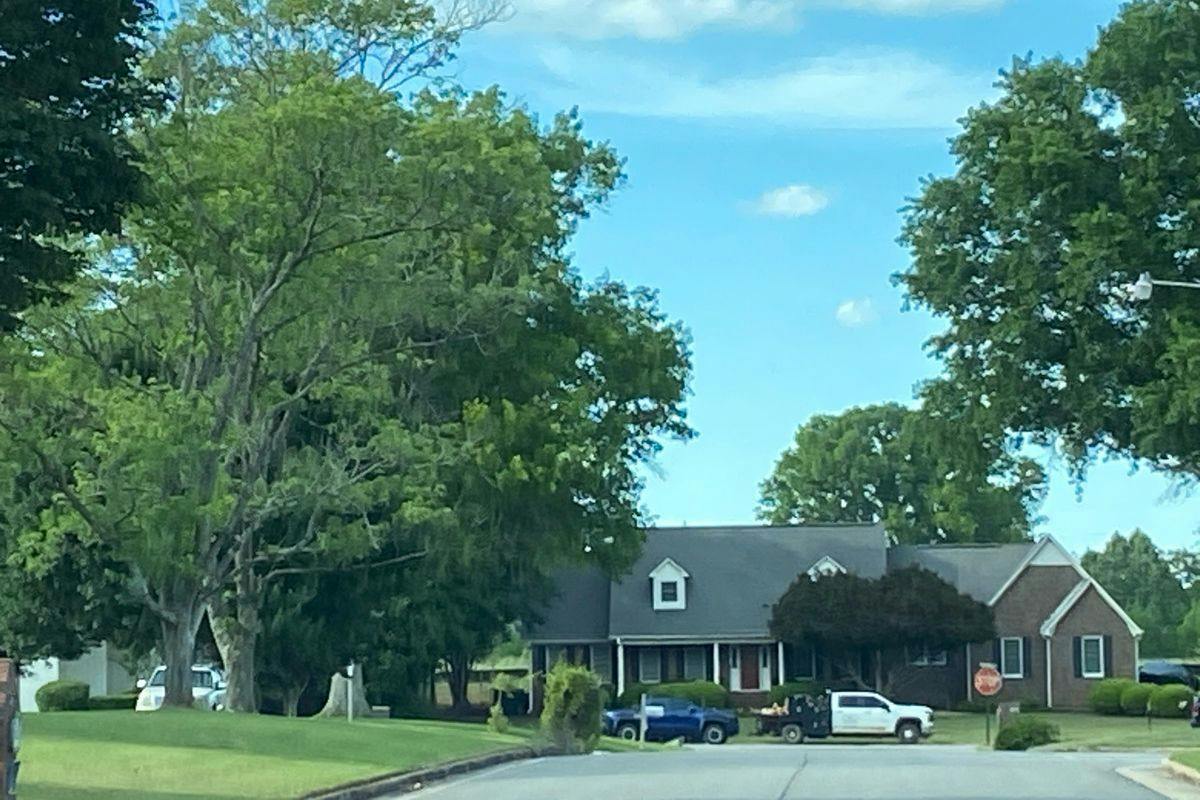 Masters Dr, Athens, AL 35613