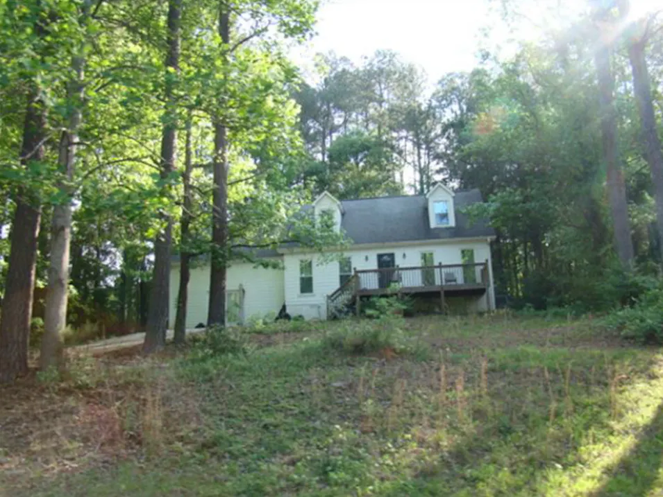 3035 Gum Creek Ln Loganville, GA 30052, Walton County