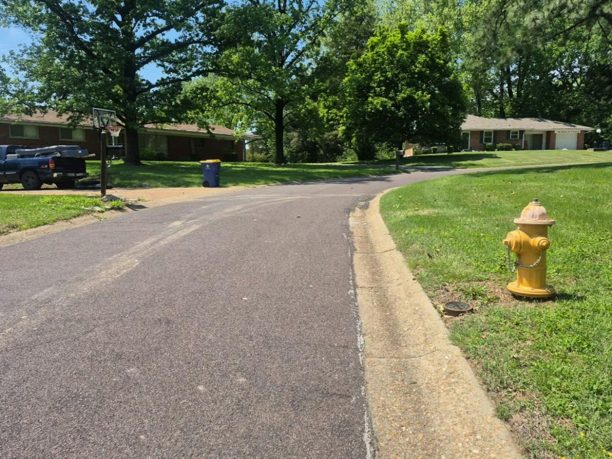 Green Slope Dr, Saint Louis, MO 63136