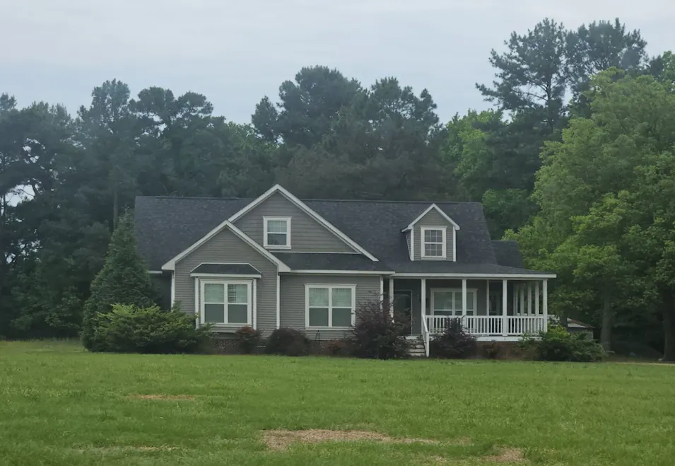 1103 Forrest Dr Bladenboro, NC 28320, Bladen County