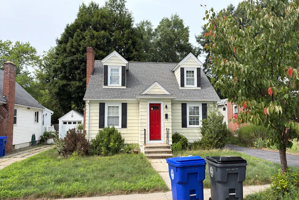 163 Isabella Ave Providence, RI 02908, Providence County