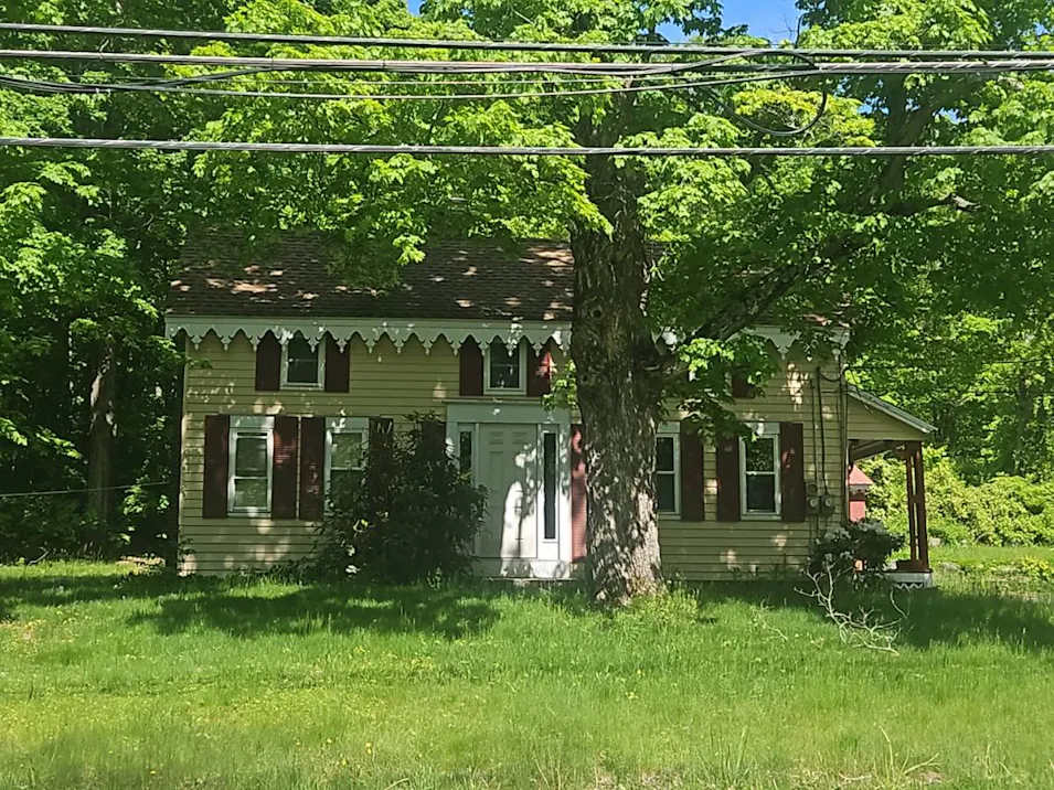 442 Mammoth Road Londonderry, NH 03053, Rockingham County