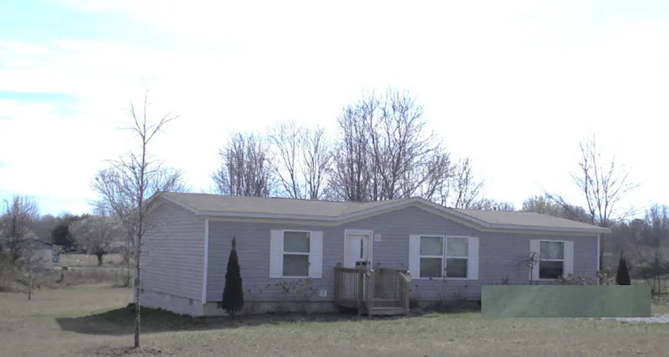 249 S D St Hillsboro, TN 37342, Coffee County