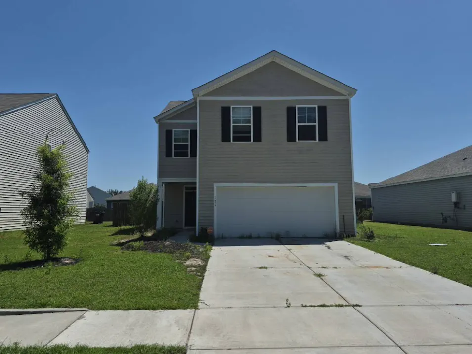 126 Lagoona Dr Summerville, SC 29483, Berkeley County