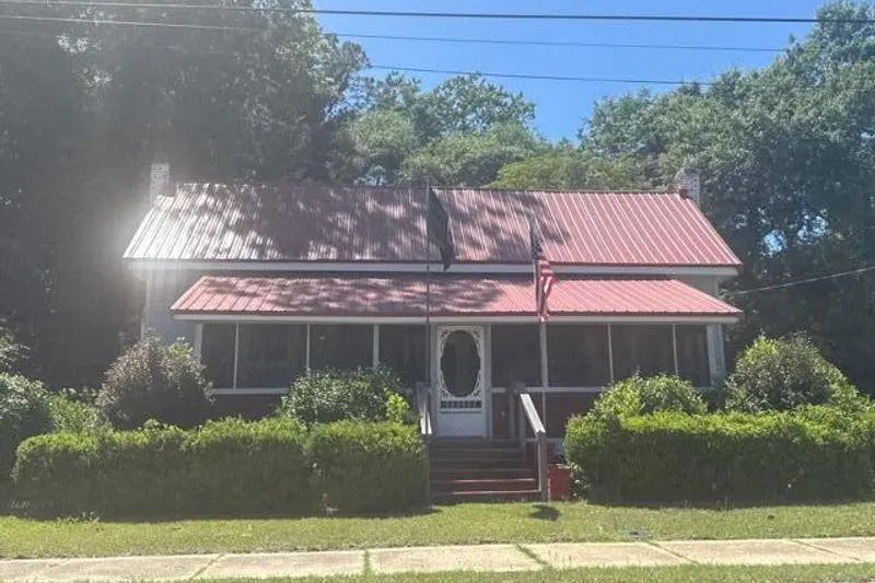 Randolph St, Oglethorpe, GA 31068