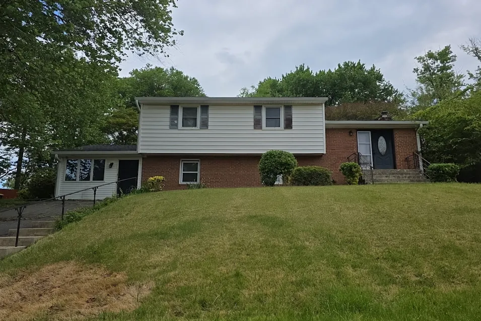 5504 San Juan Dr Clinton, MD 20735, Prince George's County