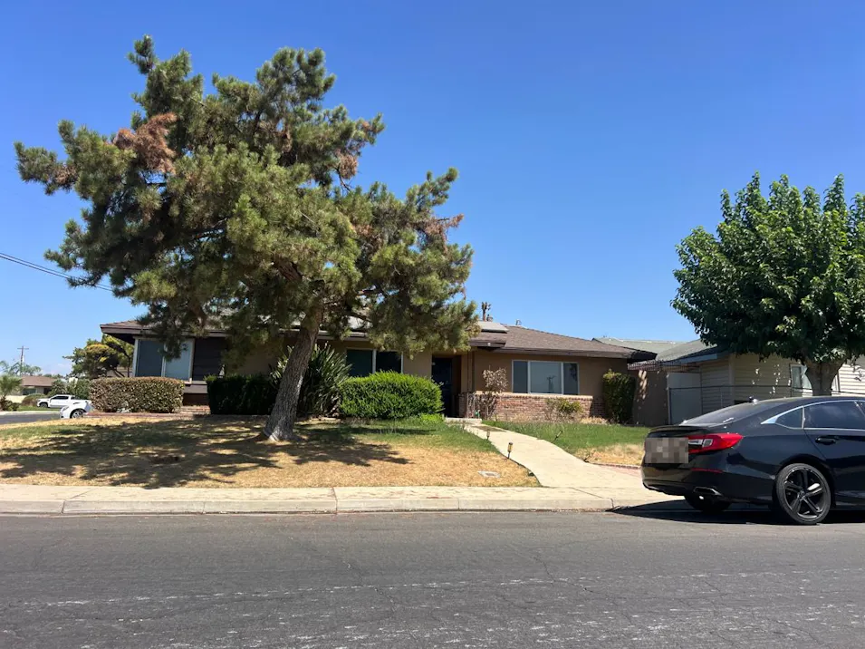 200 Electra Avenue Bakersfield, CA 93308, Kern County
