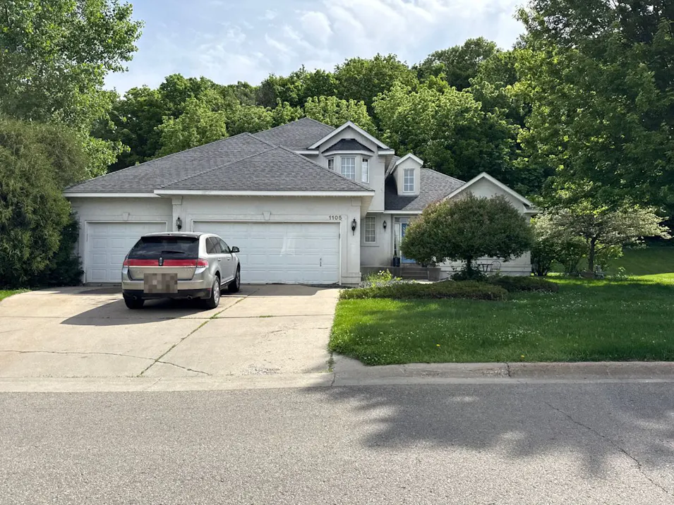 1105 Newhall Dr Faribault, MN 55021, Rice County