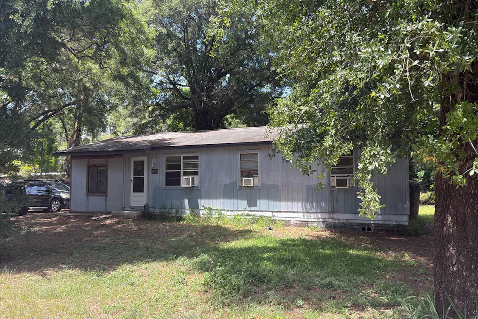 1825 Huggins Dr Apopka, FL 32703, Orange County