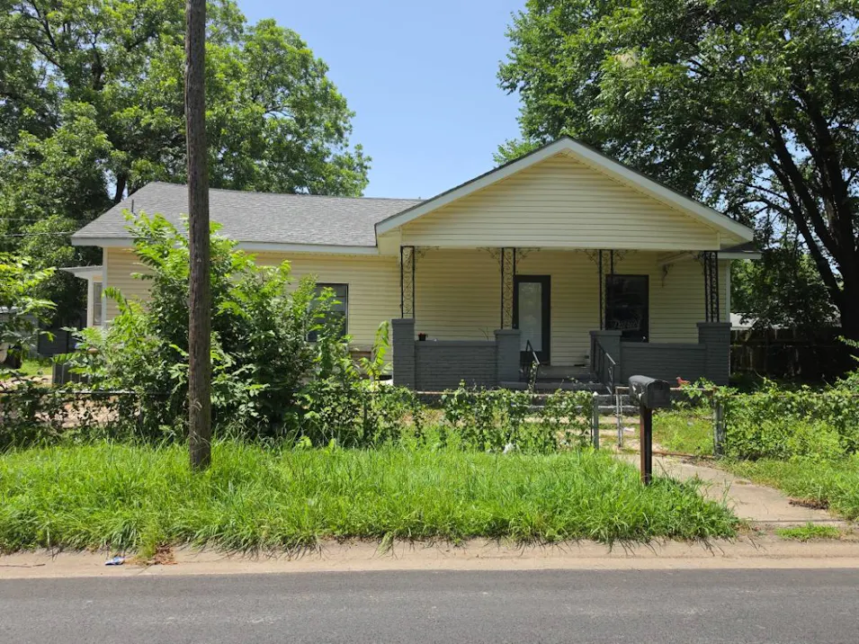 800 N S St Fort Smith, AR 72904, Sebastian County