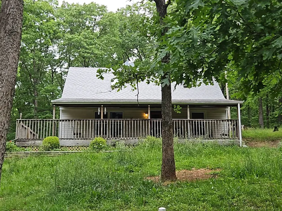 9833 Three Oaks Lane Bloomsdale, MO 63627, Ste. Genevieve County