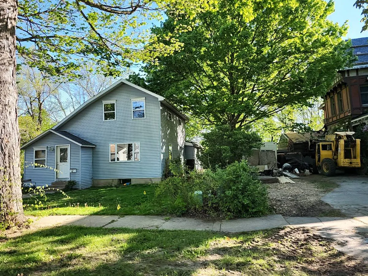 James St, Portland, MI 48875 #1