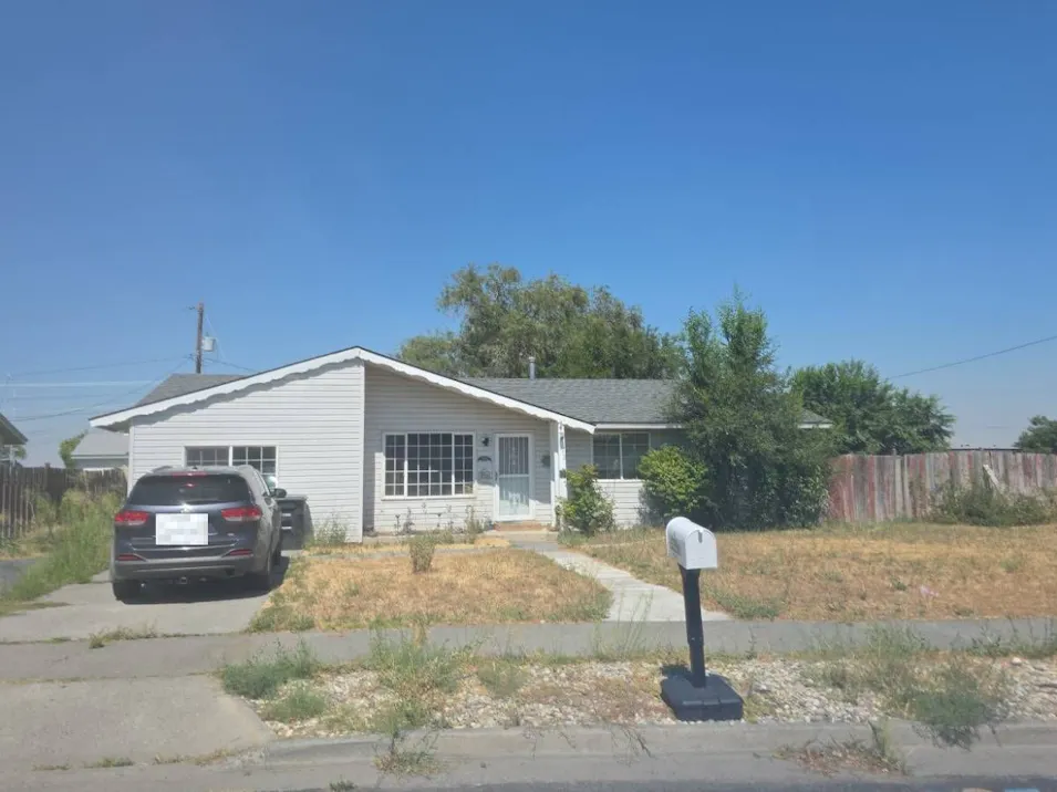 1412 W Fern Drive Moses Lake, WA 98837, Grant County