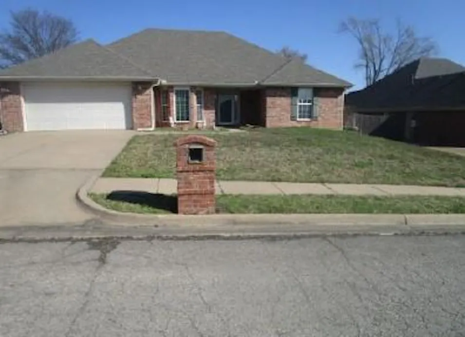 5633 Parkhill Ct Bartlesville, OK 74006, Washington County
