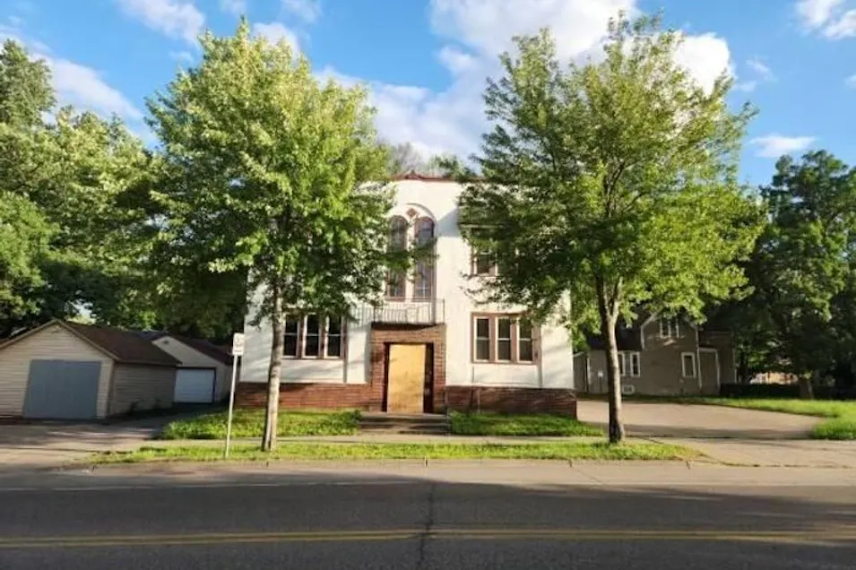 1615 Lowry Ave N Minneapolis, MN 55411, Hennepin County