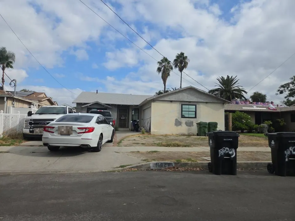 11827 Lemay Street Los Angeles, CA 91606, Los Angeles County
