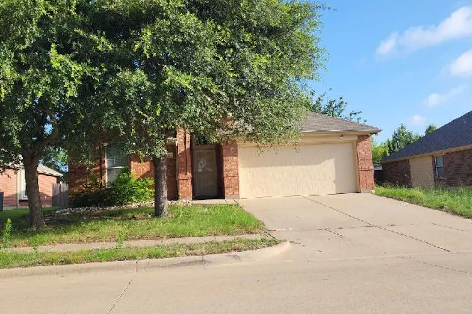 491 Angler Dr Crowley, TX 76036, Tarrant County