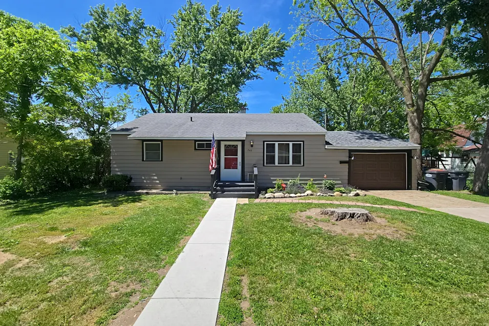 746 Hiways Ave South Haven, MI 49090, Van Buren County