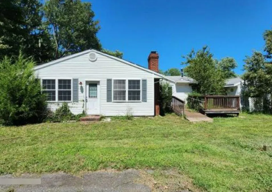 1678 Fitchetts Warf Moon, VA 23119, Mathews County
